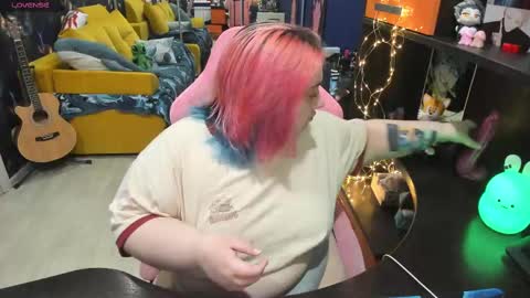 Sofie online show from 03-01-25, 03:21