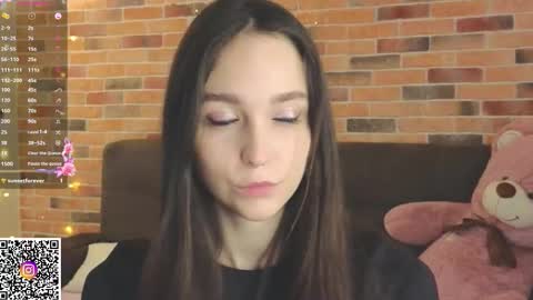 Elly online show from 11-16-25, 06:19