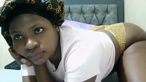 sheryll online show from 04-19-26, 08:44