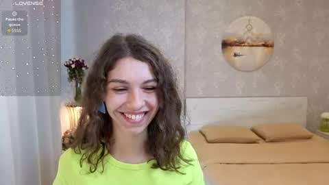 Kelly online show from 07-22-26, 05:21