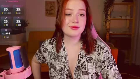 Snapshot of sofy_benson chatting on 12-07-24, 10:45 Sofy online show from 12-07-24, 10:45