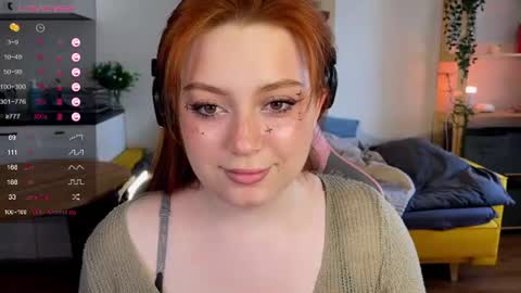 Snapshot of sofy_benson chatting on 06-12-26, 01:43 Sofy online show from 06-12-26, 01:43