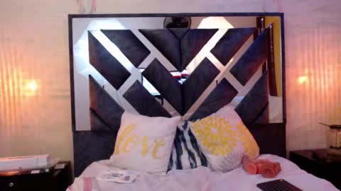    online show from 02-17-26, 02:02