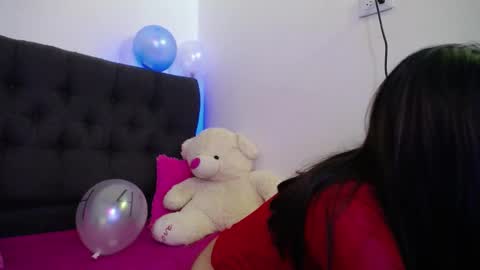 Snapshot of sofya_n_andy_ chatting on 10-12-25, 01:15 sofya_n_andy_ online show from 10-12-25, 01:15