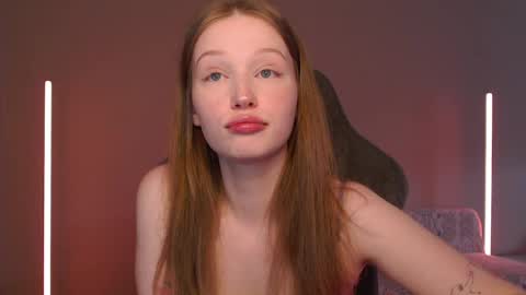 Snapshot of solanochka chatting on 06-01-26, 09:22 Jennifer Jenny Jen online show from 06-01-26, 09:22