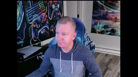 just ask  online show from 10-28-25, 08:44