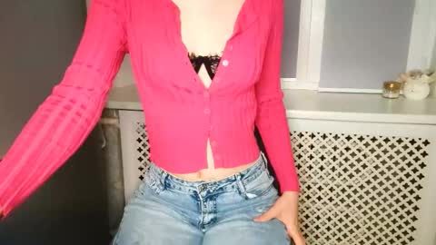 Hanna online show from 12-14-25, 06:34