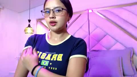 Snapshot of soley_evansvg chatting on 01-06-26, 11:47 Soley online show from 01-06-26, 11:47