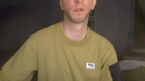 solid_flow online show from 04-17-26, 07:28