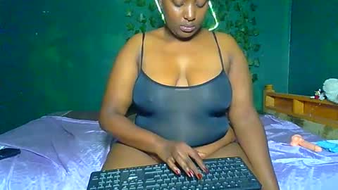 Solly bunny online show from 05-17-26, 01:25