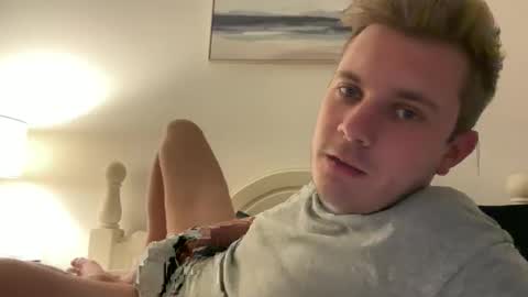 Snapshot of solobrit chatting on 02-02-26, 05:11 solobrit online show from 02-02-26, 05:11