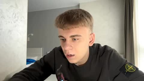 Jett online show from 03-31-26, 10:48