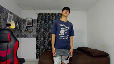 Snapshot of son_hades chatting on 11-08-25, 07:45 son_hades online show from 11-08-25, 07:45