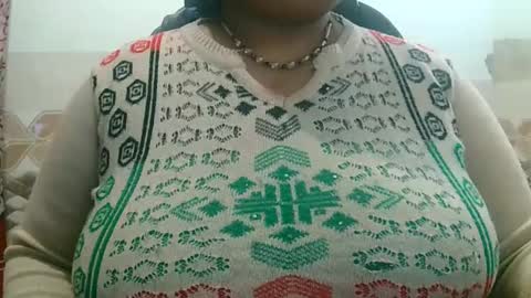 soni88888 online show from 02-01-25, 02:24