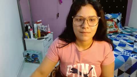 Snapshot of soniafuckboobs chatting on 12-12-24, 10:24 soniafuckboobs online show from 12-12-24, 10:24