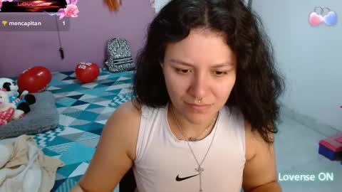 Snapshot of soniafuckboobs chatting on 03-11-25, 01:34 soniafuckboobs online show from 03-11-25, 01:34