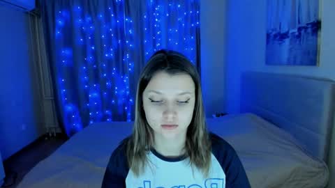 Snapshot of soninex chatting on 12-12-24, 12:55 SoniNex online show from 12-12-24, 12:55