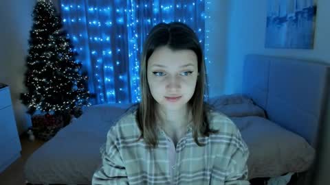 Snapshot of soninex chatting on 12-31-24, 12:46 SoniNex online show from 12-31-24, 12:46