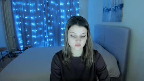 Snapshot of soninex chatting on 02-08-25, 01:33 SoniNex online show from 02-08-25, 01:33