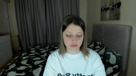 Snapshot of soninex chatting on 09-18-25, 03:36 SoniNex online show from 09-18-25, 03:36