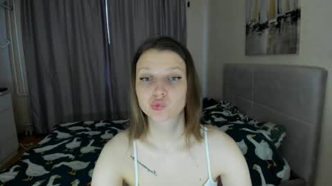 Snapshot of soninex chatting on 09-26-25, 02:43 SoniNex online show from 09-26-25, 02:43