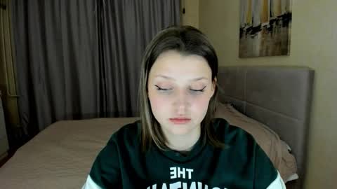 Snapshot of soninex chatting on 10-13-25, 03:23 SoniNex online show from 10-13-25, 03:23