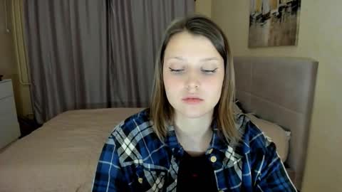 Snapshot of soninex chatting on 10-23-25, 04:06 SoniNex online show from 10-23-25, 04:06