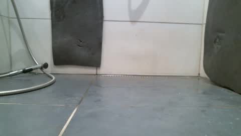 BruceWilly online show from 02-14-25, 04:41