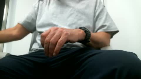 Snapshot of sonnydonut chatting on 12-10-24, 11:22 Max Banana online show from 12-10-24, 11:22