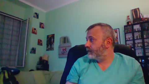 Snapshot of sonoboris chatting on 06-12-26, 11:14 sonoboris online show from 06-12-26, 11:14