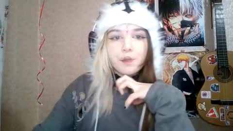 Snapshot of sonwosick chatting on 03-12-26, 04:24 Mila online show from 03-12-26, 04:24