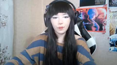 Snapshot of sonwosick chatting on 03-25-26, 06:36 Mila online show from 03-25-26, 06:36