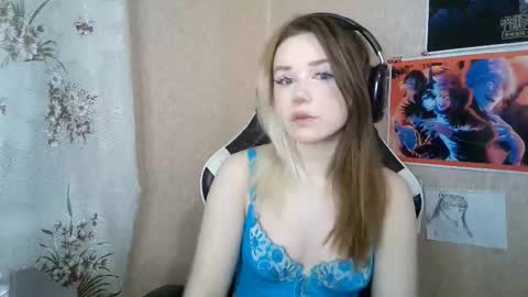 Snapshot of sonwosick chatting on 03-27-26, 04:40 Mila online show from 03-27-26, 04:40