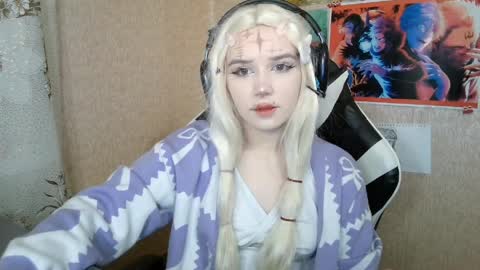 Snapshot of sonwosick chatting on 04-08-26, 04:18 Mila online show from 04-08-26, 04:18