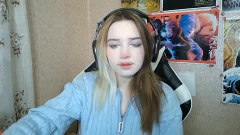 Snapshot of sonwosick chatting on 04-10-26, 05:17 Mila online show from 04-10-26, 05:17