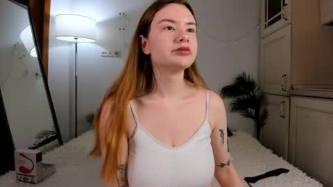 Snapshot of sonya_baby chatting on 02-10-25, 12:08 SONIA online show from 02-10-25, 12:08