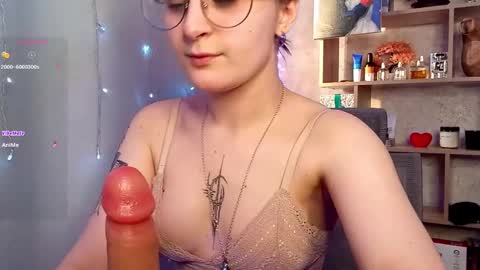 Snapshot of sonya_mikki chatting on 02-25-25, 02:58 Sonya online show from 02-25-25, 02:58