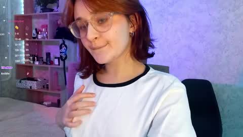 Snapshot of sonya_mikki chatting on 03-05-25, 06:01 Sonya online show from 03-05-25, 06:01