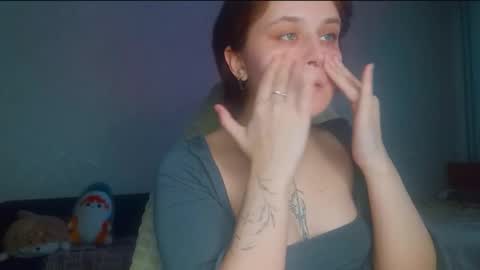 Snapshot of sonya_mikki chatting on 12-16-25, 09:58 Sonya online show from 12-16-25, 09:58