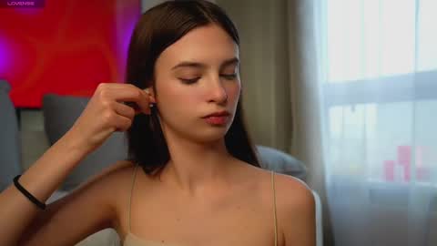 Eva 3 online show from 03-04-25, 09:18