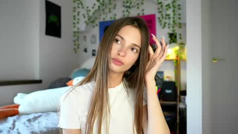 Snapshot of sonyaericsson chatting on 07-14-26, 10:21 Eva 3 online show from 07-14-26, 10:21