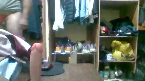 Snapshot of sopenco44 chatting on 11-26-25, 05:08 sopenco44 online show from 11-26-25, 05:08