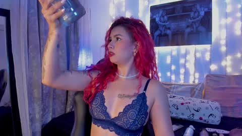 sophie online show from 02-08-25, 06:12