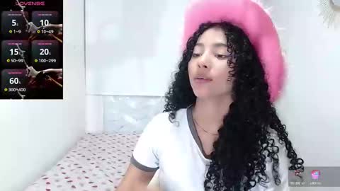 Snapshot of sophi_baby chatting on 03-07-25, 11:16 Sophi baby online show from 03-07-25, 11:16