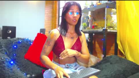 Sophi Bonny online show from 02-17-25, 08:58