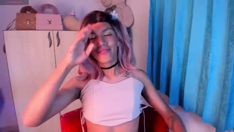 sophi lovely online show from 10-28-25, 03:25