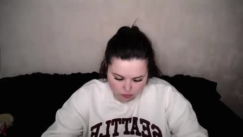 sophia__olsen online show from 03-24-26, 06:51