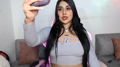 Snapshot of sophia_dazza398 chatting on 06-05-26, 02:18 sophia online show from 06-05-26, 02:18