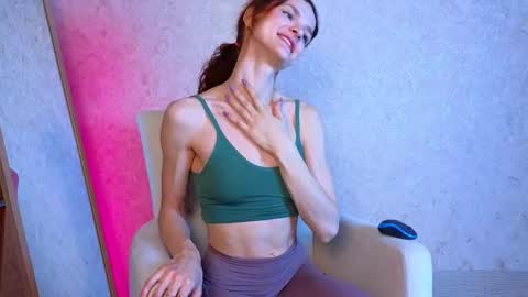 Sophia online show from 03-10-25, 07:32