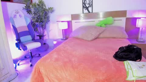 Snapshot of sophia_duarte_ chatting on 05-19-26, 11:38 sophia_duarte_ online show from 05-19-26, 11:38